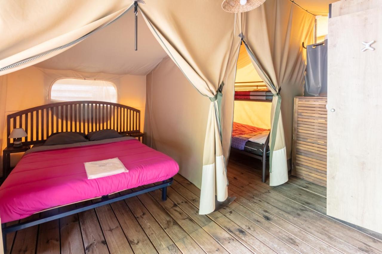 Camping Lou Cabasson Борм-ле-Мимоза Экстерьер фото